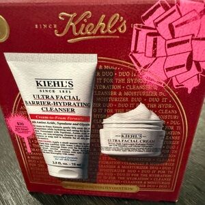 Kiehl's Red Ultra Facial Cleanser and Cream Duo
